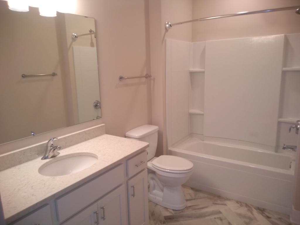 Hickory Street Apartments Tillmann Rentals